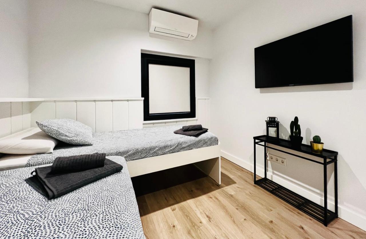Best Loft Near Real Madrid Stadium エクステリア 写真